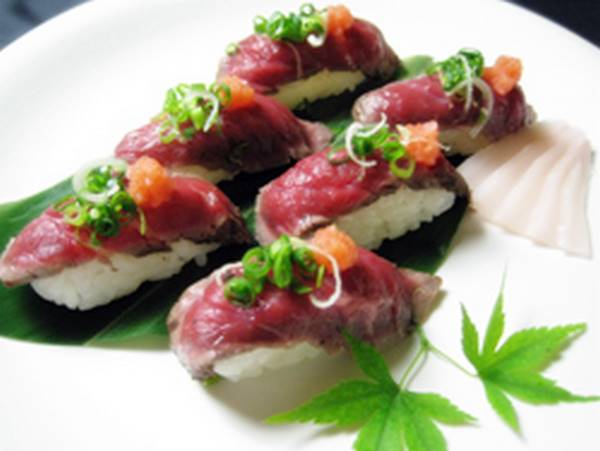 居酒屋 月うさぎ「もつ鍋 焼き鳥 刺し身」がおすすめ｜東京都｜台東区｜荒川区